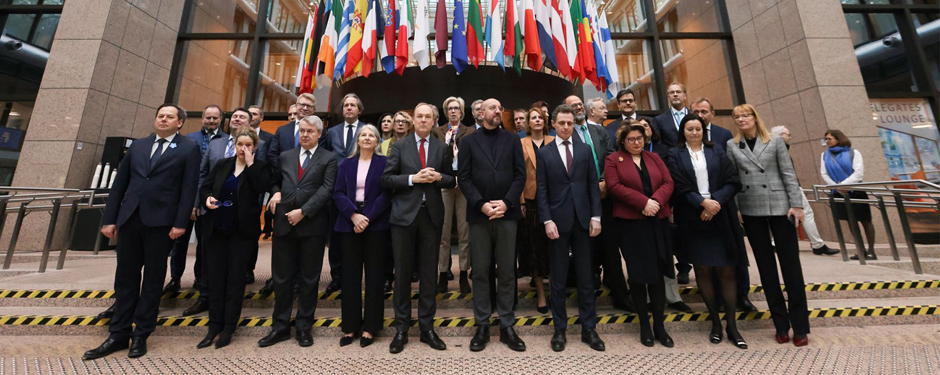 Photo des représentant permanents des 27 états membres